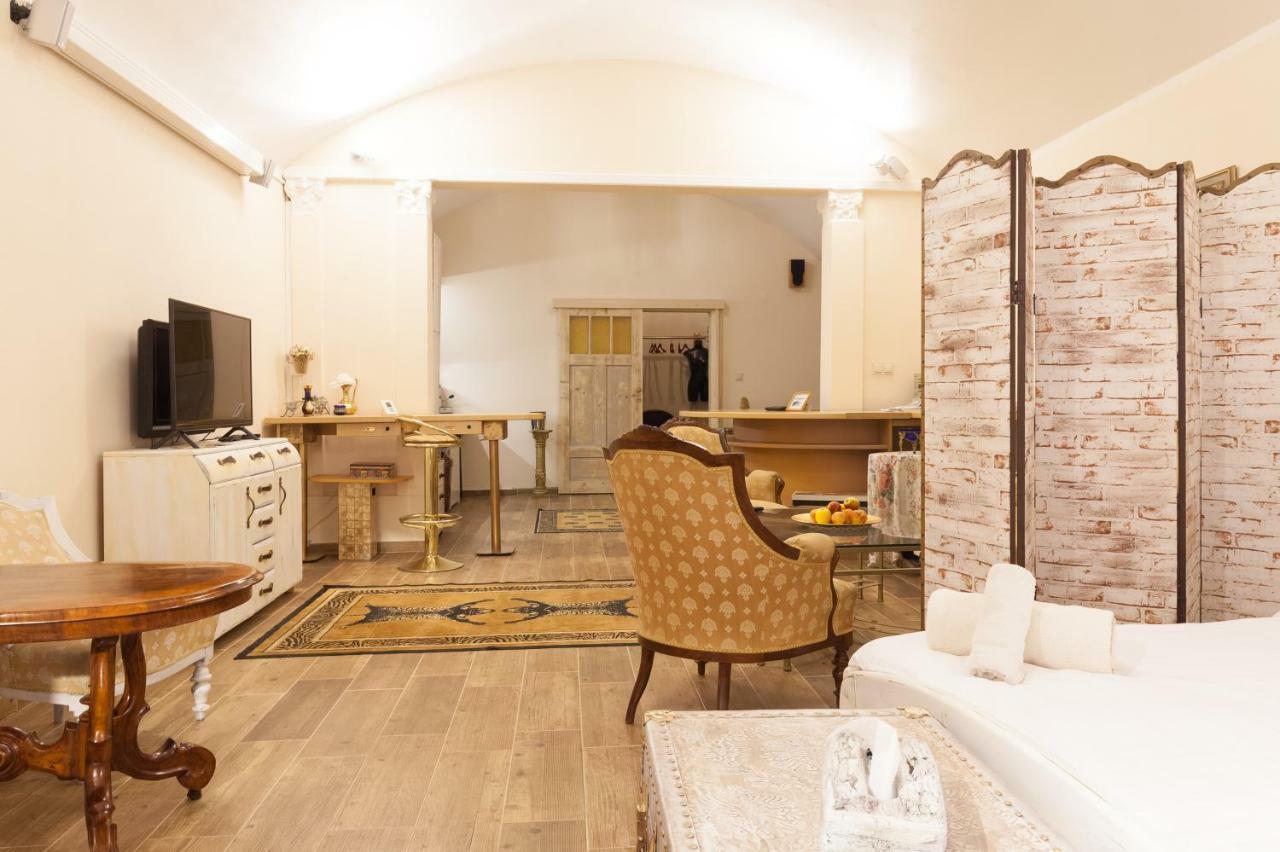 Apartment Pri Jazz Club Kosice Luaran gambar